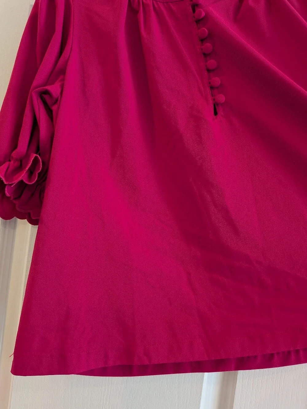 Tuckernuck Pomander Place Selena Blouse Raspberry Ruffle Puff Sleeve Size L NWOT